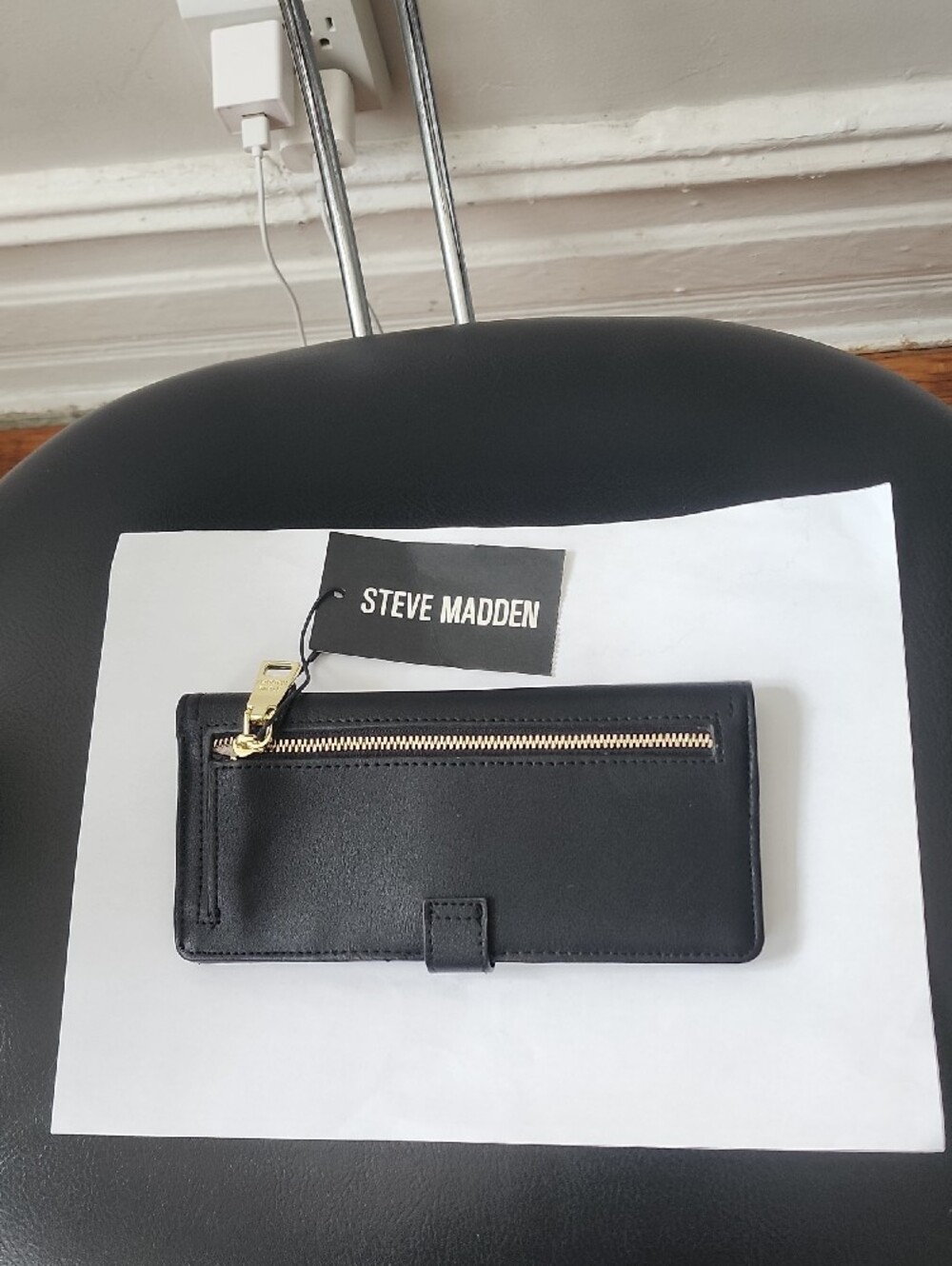 Steve Madden Black Trifold Wallet with Gold Accent - Picture 5 of 8